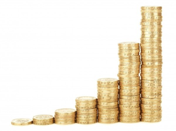 金貨が積まれている様子